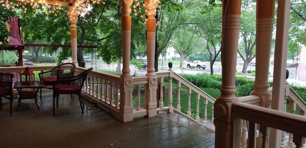 Historic Victorian Inn Су-Фолс Экстерьер фото
